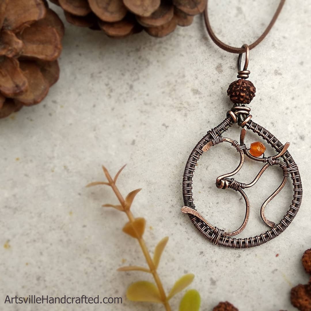 Wire jewelry tutorial to create wire wrap pendant using gemstone crystal by artsvillehandcrafted. Instant download PDF file